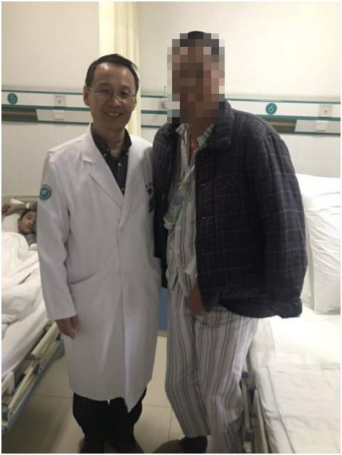 胃里有个大肿块是怎么回事,胃突然有个硬包怎么回事