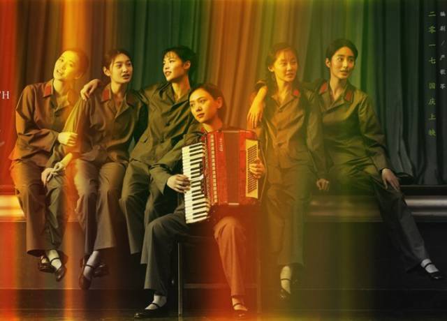 65式军服再现芳华,65式军服震撼全世界