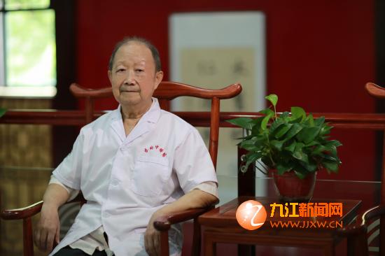 中医鬼才倪海厦类风湿治疗,全国最权威的类风湿中医专家