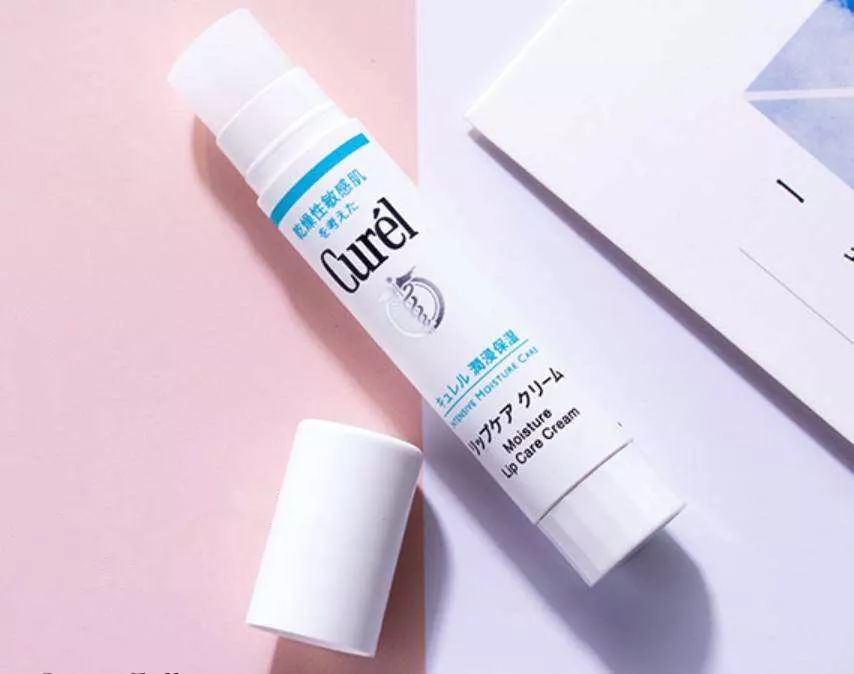 润唇膏红黑榜2021,公认好用带颜色的润唇膏