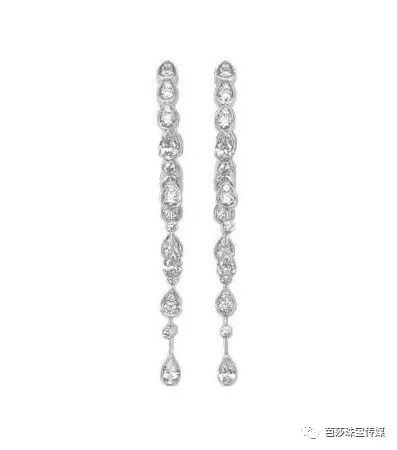 女星们热宠的disco风该戴什么珠宝？Party季绝对帮到你！