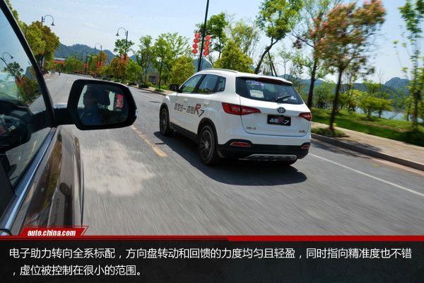 转型之作,评测一汽森雅r7