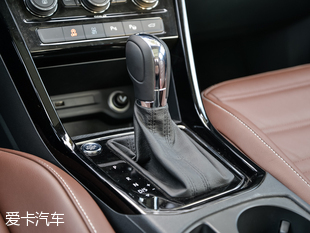 新途安对比测评,新款途安与老款对比