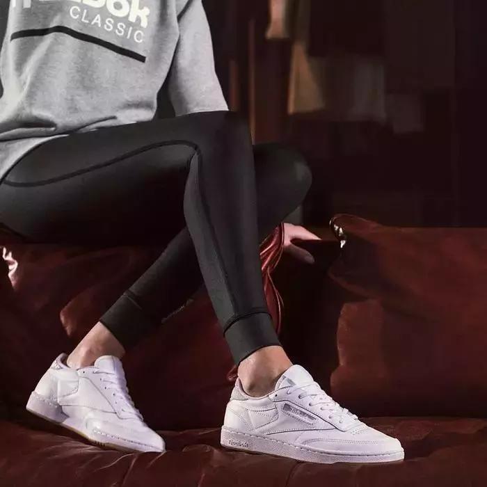 适合情侣穿aj,送女朋友的圣诞礼物aj