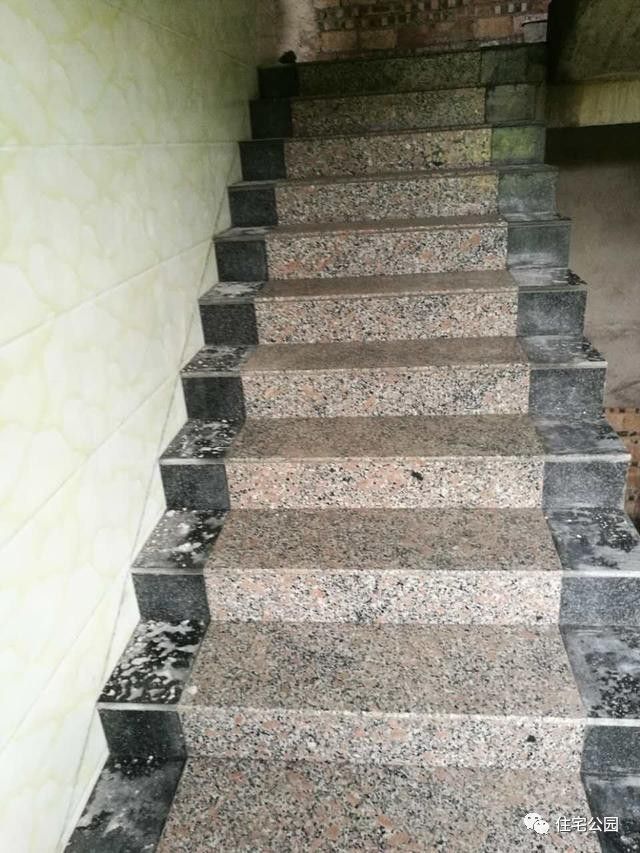 为父母在老家盖房花45万,为父亲放弃80万年薪回农村