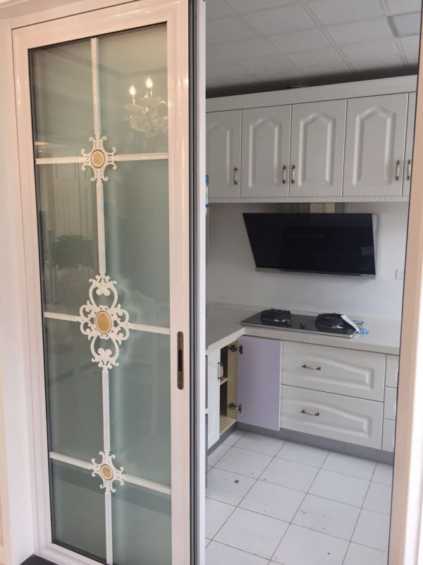 装修设计师把房子设计到很大气,设计师把公寓装修成花园