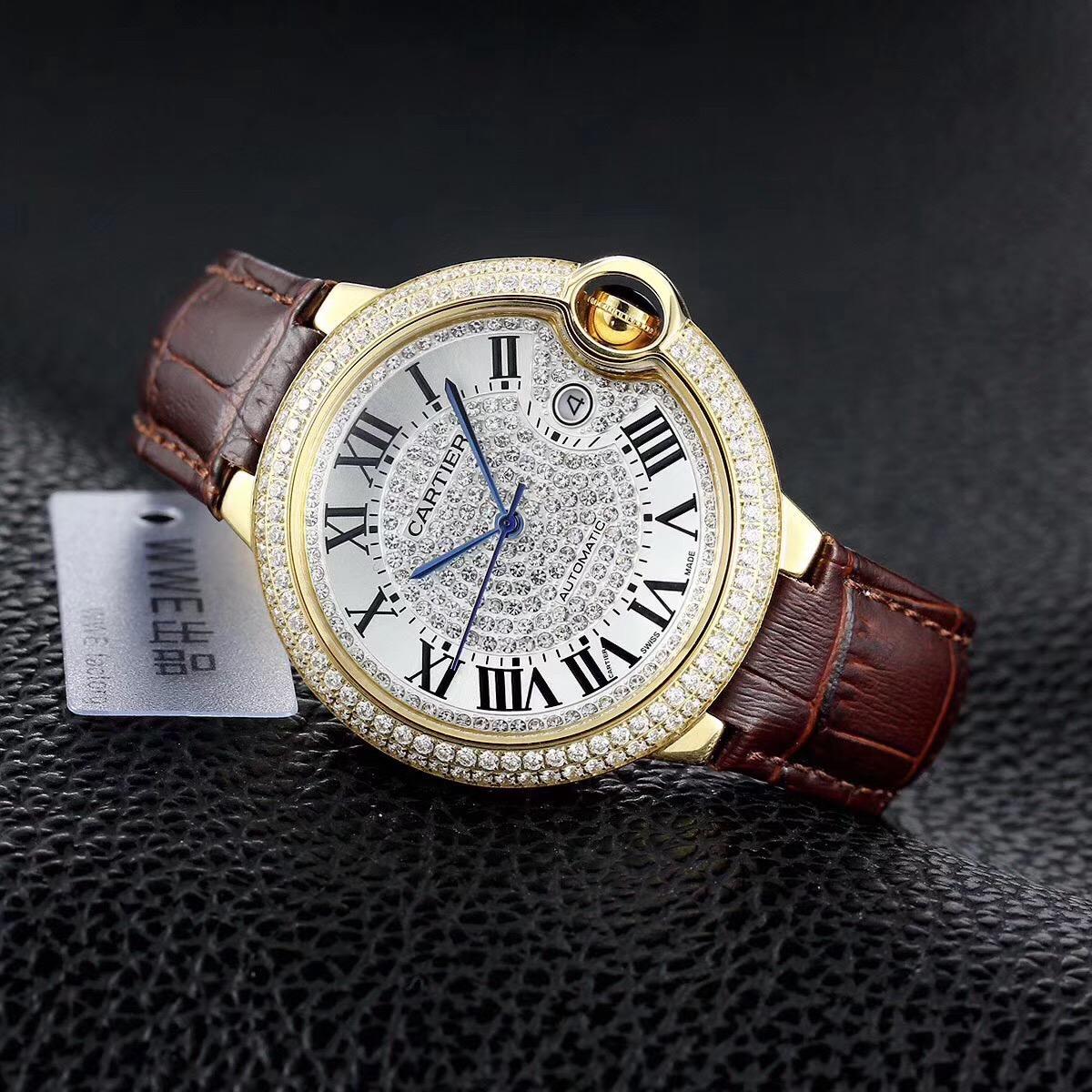 卡地亚蓝气球系列机械腕表，满天星款式更加有气质