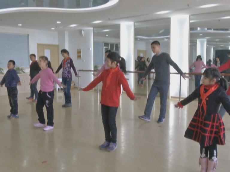 无锡这群智障孩子真棒勤学苦练成为舞林高手