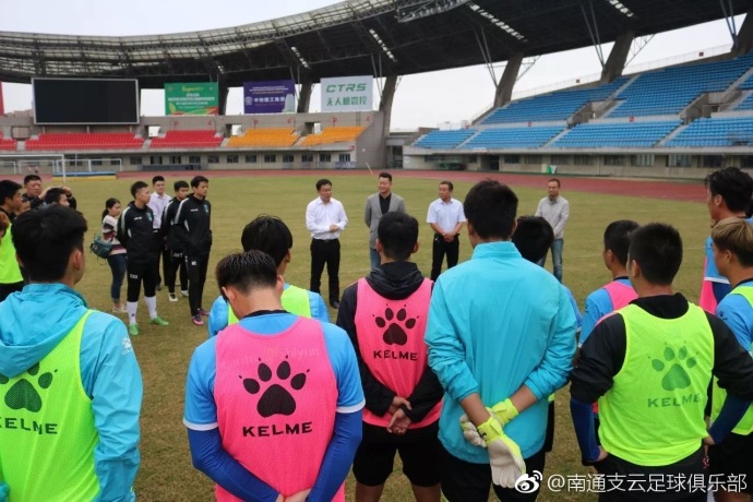 寓意“只赢”的这支球队开始备战新赛季,将继续向中甲发起冲击