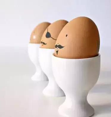 幼儿园鸡蛋的玩法大全,幼儿园护蛋绘画图片小男孩喜欢的