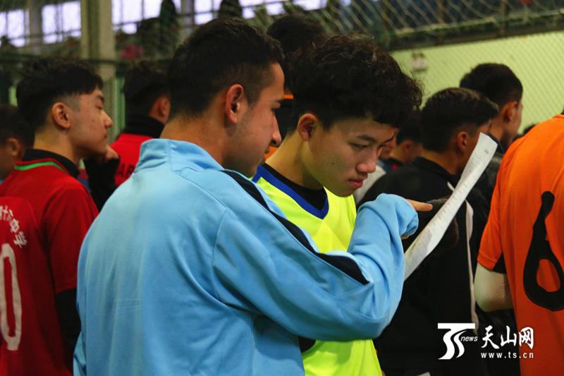 新疆天山雪豹足球俱乐部试训,天山雪豹足球俱乐部名单2020