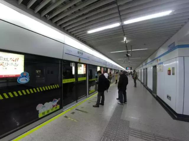 小蚁运动相机拆解,小蚁lite运动相机多少钱