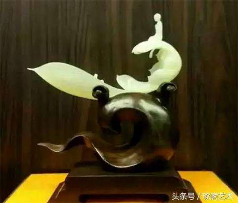 靳金煌玉器,靳金煌对玉器的评价