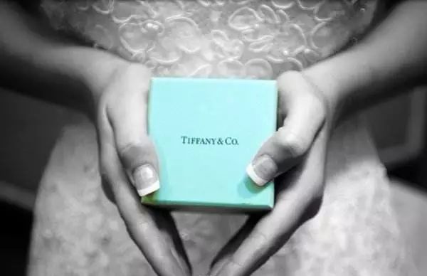 美国家庭面临的困难,一个美国家庭的成长