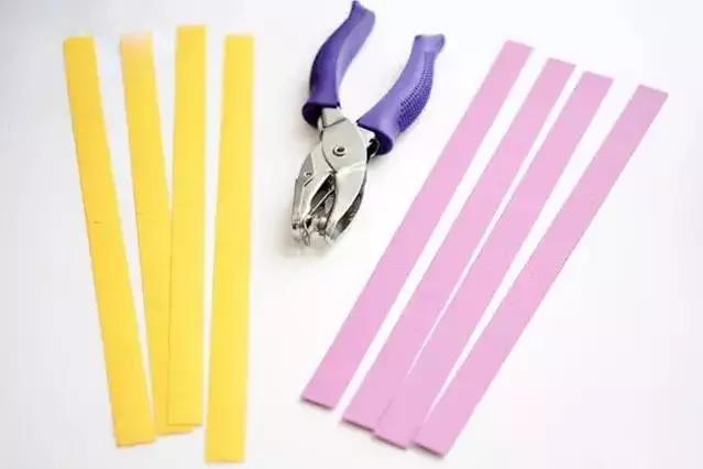 幼儿园门口元旦环创布置2022,元旦环创幼儿园主题墙简单大方