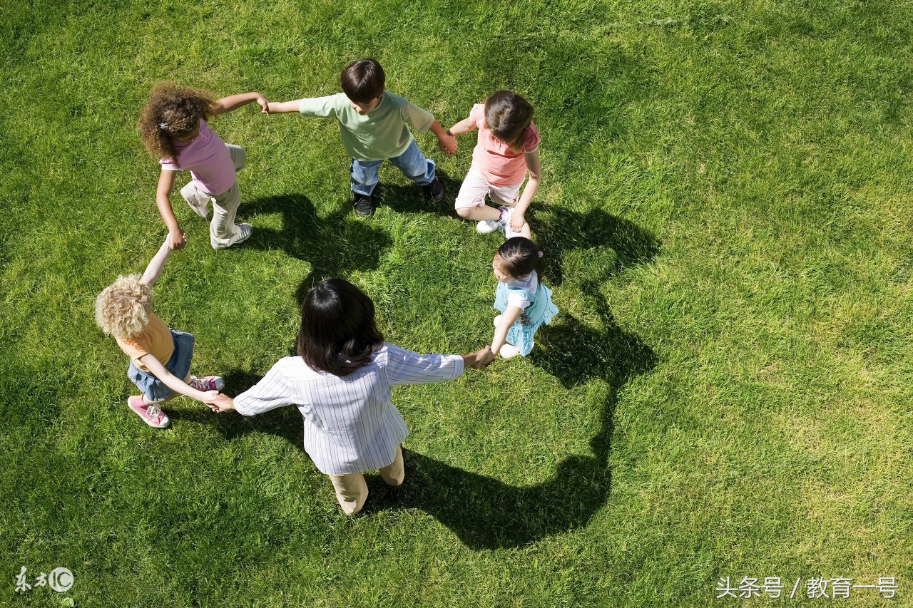 一百个小学体育游戏,有兴趣的家长也可以和孩子一起玩玩