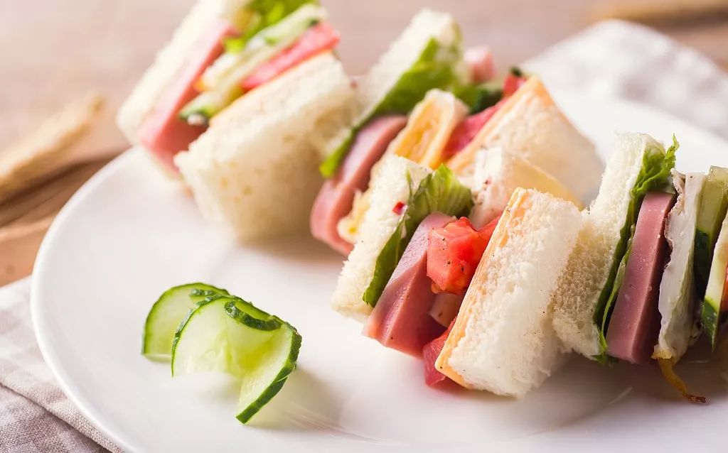 晚餐吃什么肉不会胖,晚餐应该吃什么才能长胖