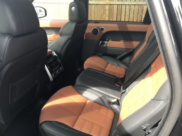 揽胜标轴和揽运后排空间,揽胜运动版phev和揽运