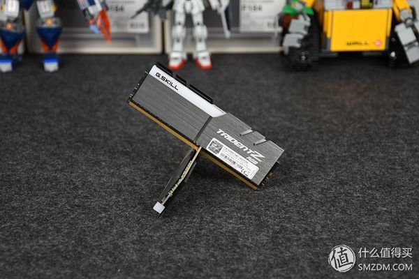 ryzenb350涓绘澘,鎬т环姣旈珮鐨刟mdb350itx涓绘澘