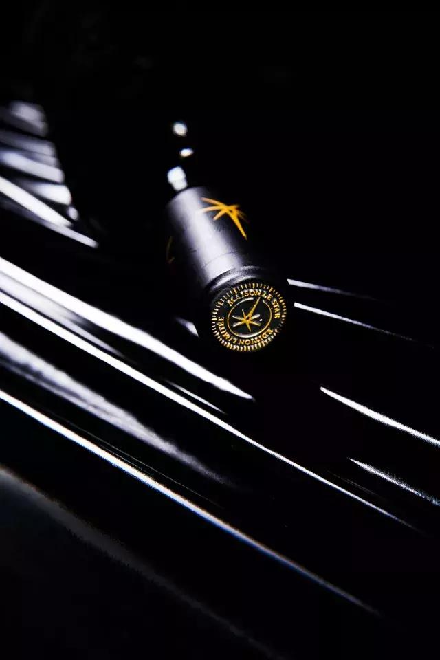 坐拥6家公司,波尔多五家顶级酒庄