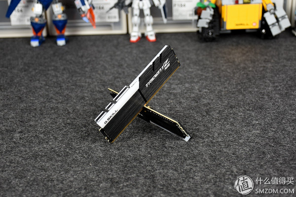 ryzenb350涓绘澘,鎬т环姣旈珮鐨刟mdb350itx涓绘澘