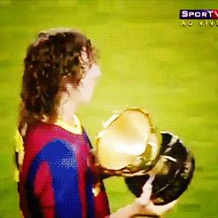 小罗蝎子摆尾进切尔西一个球,小罗扭屁股射门