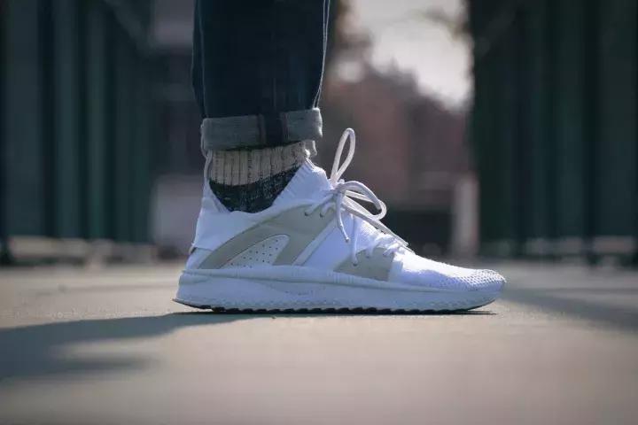 不喜欢穿袜子和鞋子,不喜欢穿袜子穿什么nike鞋