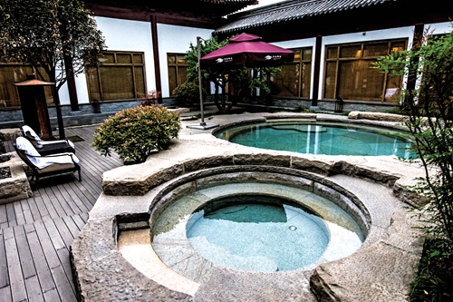 抵御寒冬,陕西的温泉哪个好一点