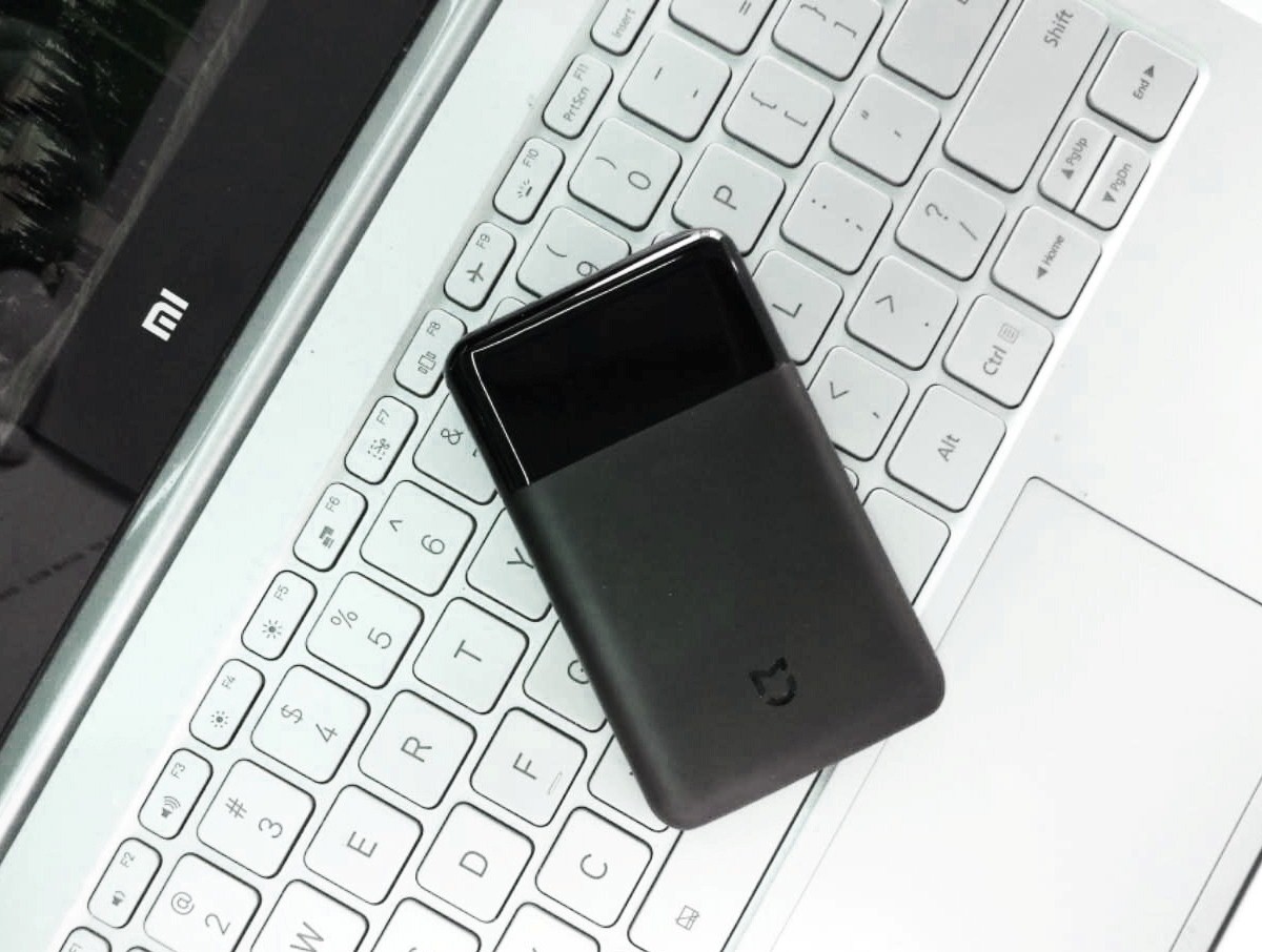 米家便携电动剃须刀｜USB充电且轻薄堪称出行神器