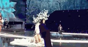 国际超模刘雯脸上的斑,超模脸刘雯