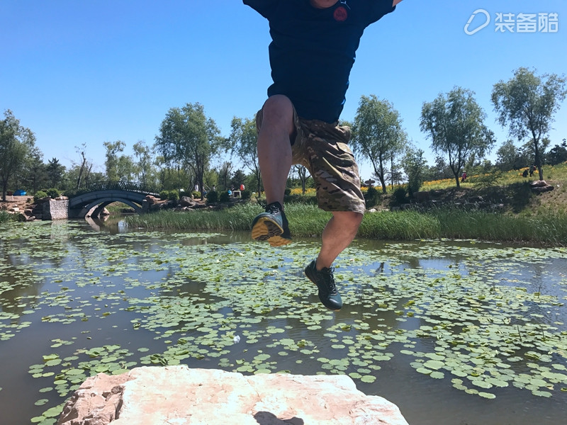 能翻山越岭也能走遍大江南北,能翻山越岭山海皆可平