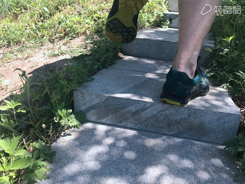 能翻山越岭也能走遍大江南北,能翻山越岭山海皆可平
