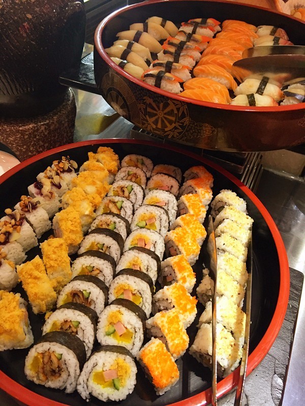 在青岛吃一顿饭多少钱,在青岛吃一顿海鲜烧烤多少钱