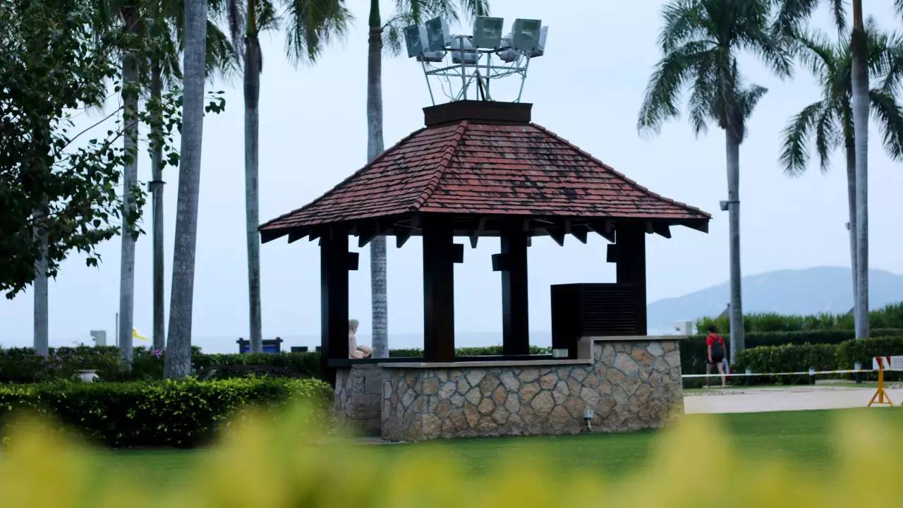 三亚万豪度假酒店攻略,三亚假日度假酒店攻略