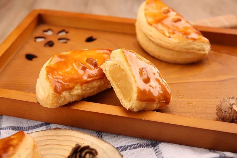 酥到掉渣的榴莲酥,又香又酥的榴莲酥