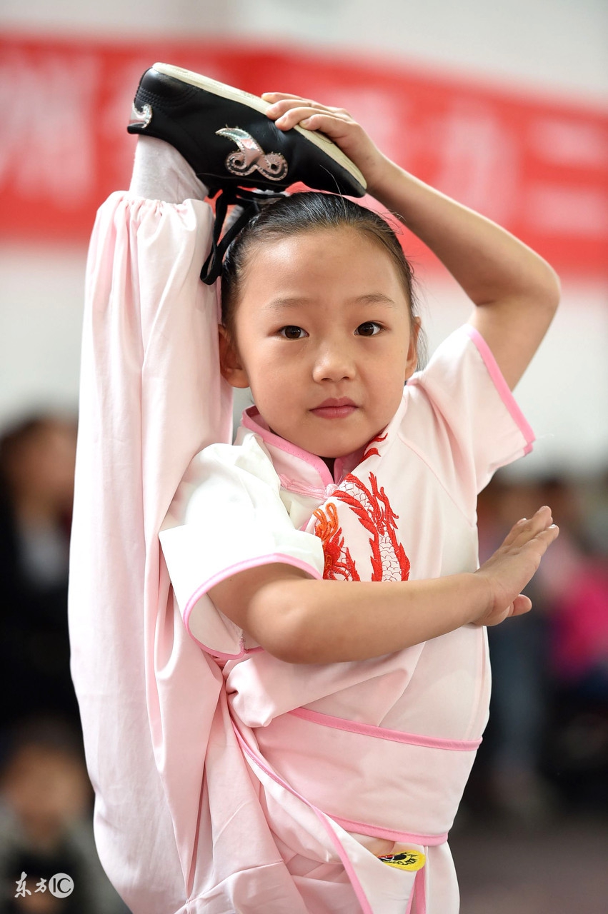 自古英雄无真情唯有套路得人心,自古真情留不住唯有套路得人心图