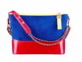 刘雯每月收入多少钱,刘雯收入2018排第几