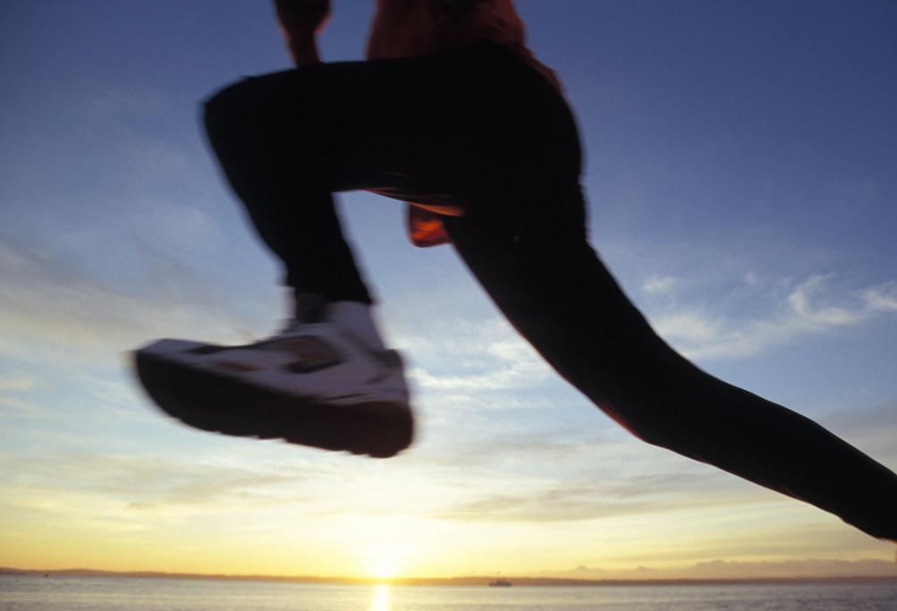 跑步脖子一侧疼是什么原因,为什么跑步脖子会缺氧