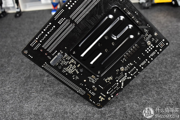 ryzenb350涓绘澘,鎬т环姣旈珮鐨刟mdb350itx涓绘澘