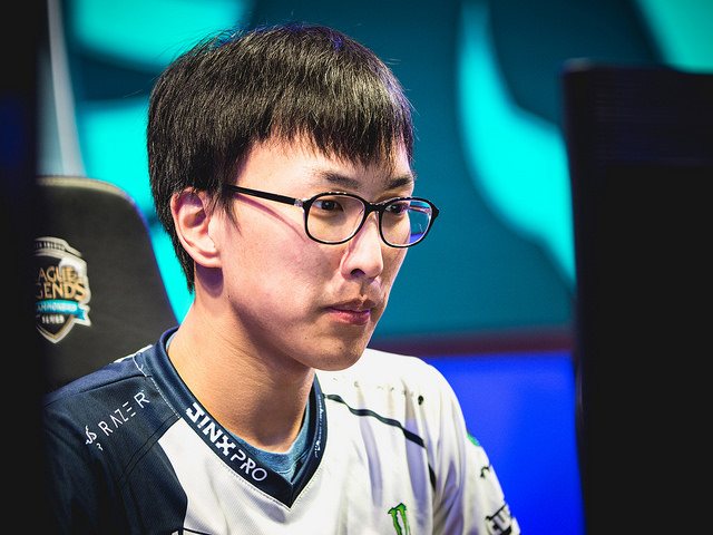 银河战舰塔防陷阱设置,银河战舰版本有哪些陷阱