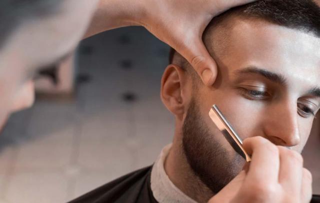 如何正确留少量胡子,怎样才能留出浓密的大胡子