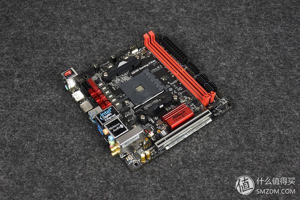 ryzenb350涓绘澘,鎬т环姣旈珮鐨刟mdb350itx涓绘澘