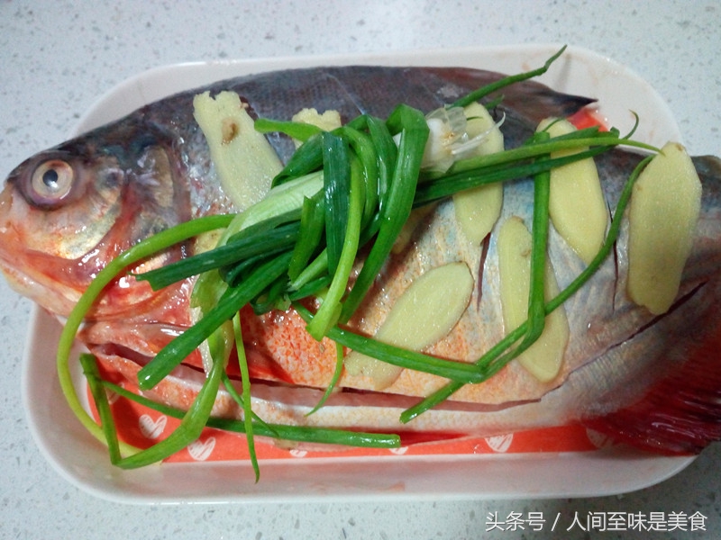 鲳鱼的处理方法清蒸鲳鱼,鲳鱼的最佳吃法清蒸鲳鱼