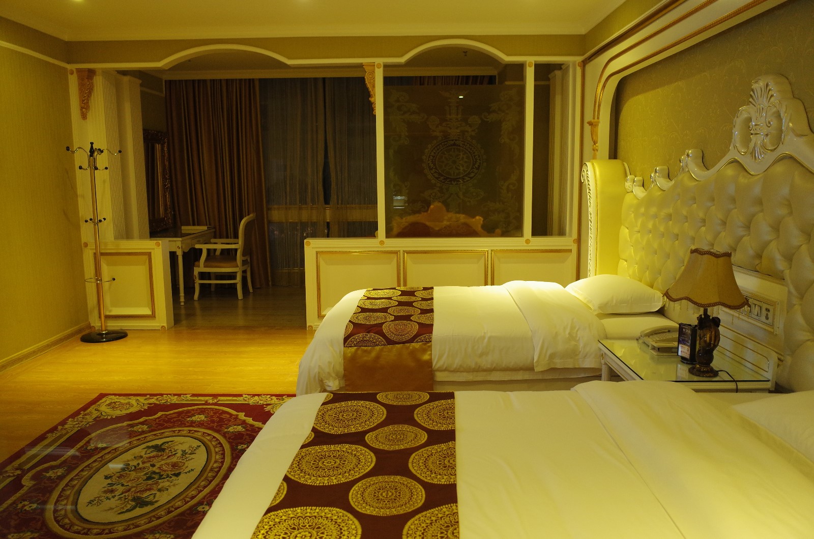 天等小记-登一座山爱一座城看一片天等日夕晨