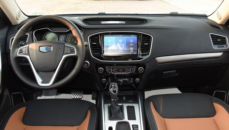 2020款远景x6尊贵版有全景天窗吗,18款远景x6全景天窗中国红