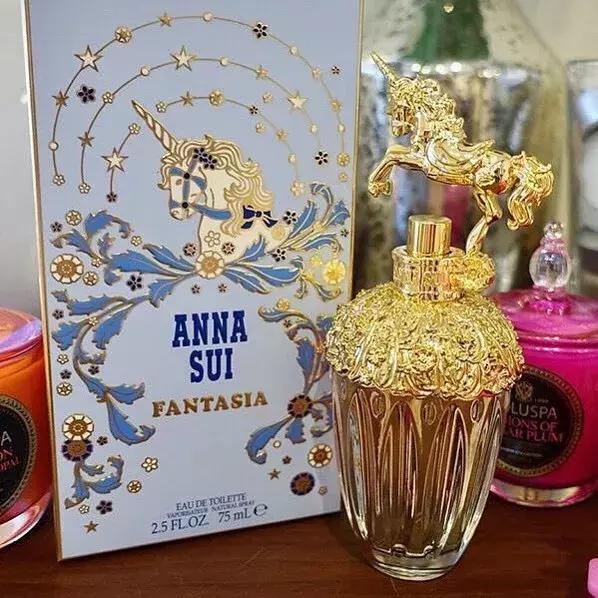 黑凤梨现在怎么样,黑凤梨圣诞