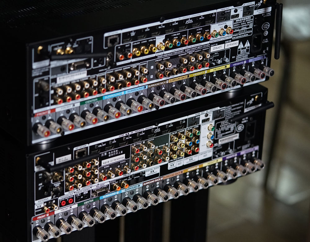 天龙AVR-X6400H和马兰士SR6012拆解!谈两台相差一万的AV功放区别