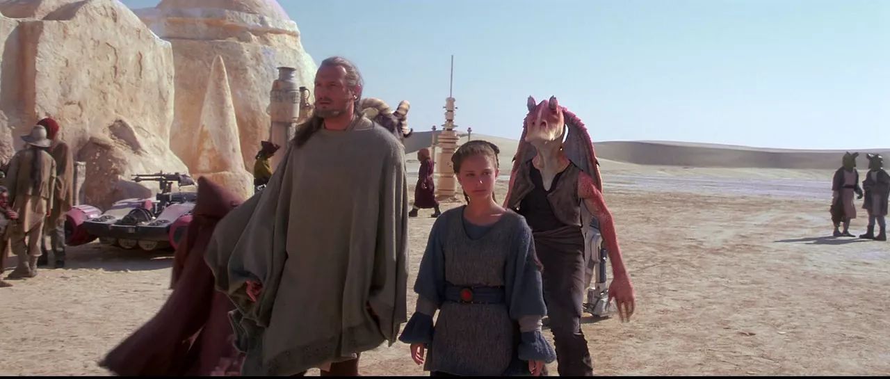 星战前传幽灵的威胁完整版电影,一口气看完星战1