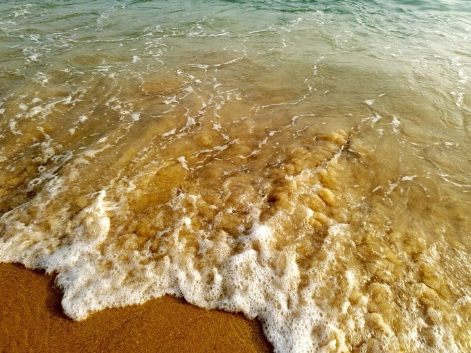 在冬季里享受一下三亚夏日的海风,来享受三亚夏日与海风