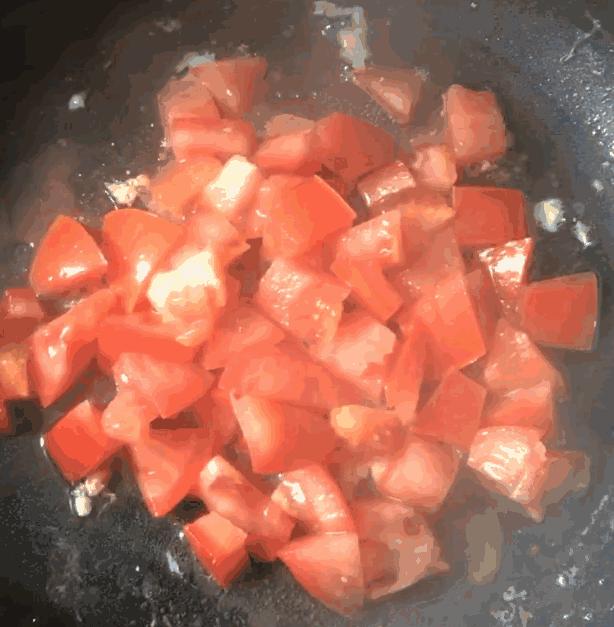 空腹不能吃圣女果吗,空腹吃西红柿后可以喝热水吗